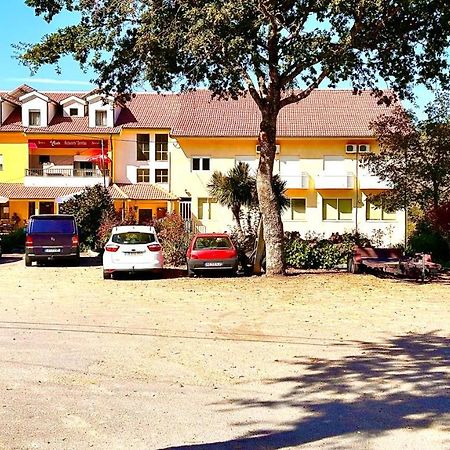 Residencial A Cista Hotel Vila da Ponte Екстериор снимка